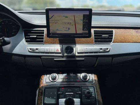 Used 2011 Audi A8 4.2 AWD/4WD image 19