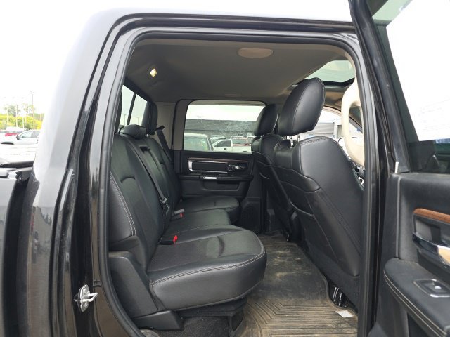 Used 2017 RAM 2500 Laramie w/ Cold Weather Group AWD/4WD image 11