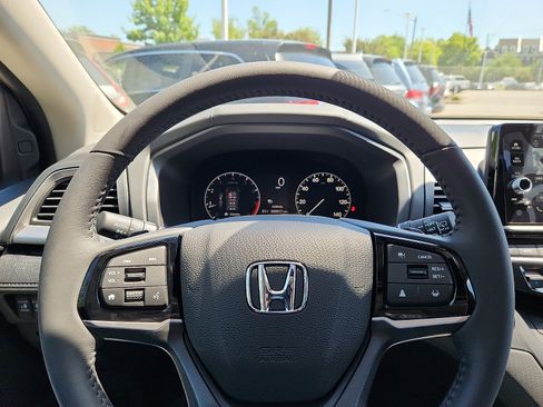 New 2026 Honda Odyssey EX-L image 14