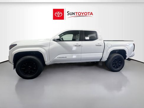 New 2025 Toyota Tacoma SR5 image 7