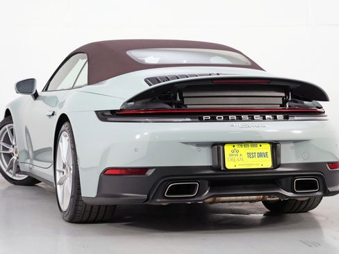 Used 2025 Porsche 911 Carrera image 6