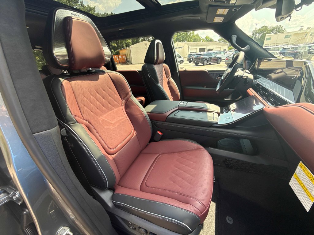 New 2027 INFINITI QX80 Autograph w/ Premium Cargo Package AWD/4WD image 26