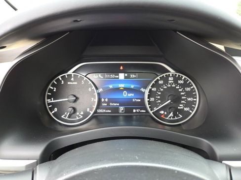 Used 2019 Nissan Murano Platinum image 17