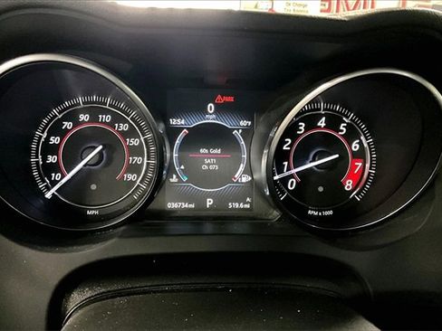 Used 2017 Jaguar F-TYPE Premium image 21