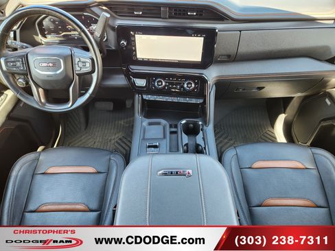 Used 2024 GMC Sierra 2500 AT4 w/ AT4 Premium Plus Package AWD/4WD image 19