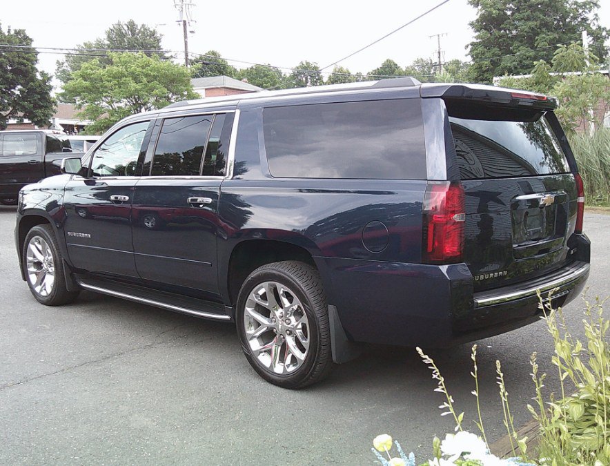 Used 2017 Chevrolet Suburban Premier AWD/4WD image 5