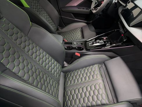 Used 2025 Audi RS 3 image 31