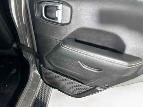 Used 2023 Jeep Wrangler Sahara w/ Cold Weather Group image 28