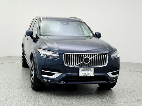 New 2025 Volvo XC90 B6 Plus w/ Protection Package Premier image 2