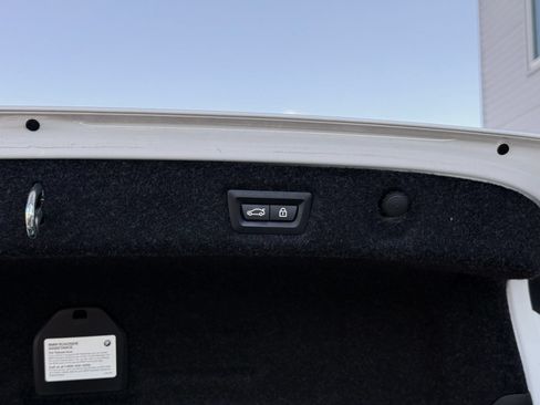Used 2022 BMW 530i w/ M Sport Package RWD image 69