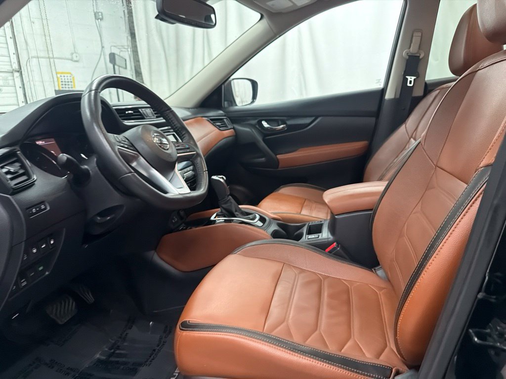 Used 2019 Nissan Rogue SL w/ Premium Package AWD/4WD image 13