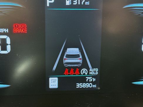 Used 2025 Kia Sportage LX AWD/4WD image 19