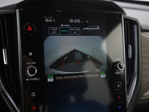 Used 2025 Subaru Forester Limited image 21