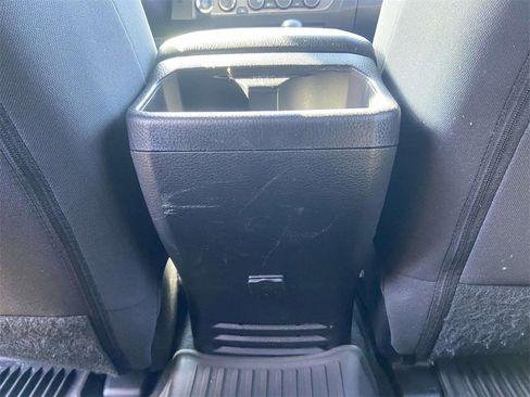 Used 2023 Toyota Tacoma TRD Sport image 17