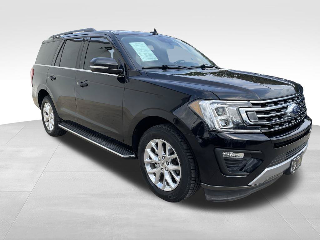 Used 2020 Ford Expedition XLT w/ Equipment Group 202A RWD image 3
