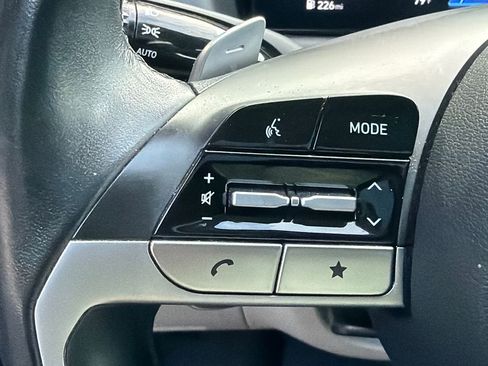 Used 2022 Hyundai Tucson Limited FWD image 25