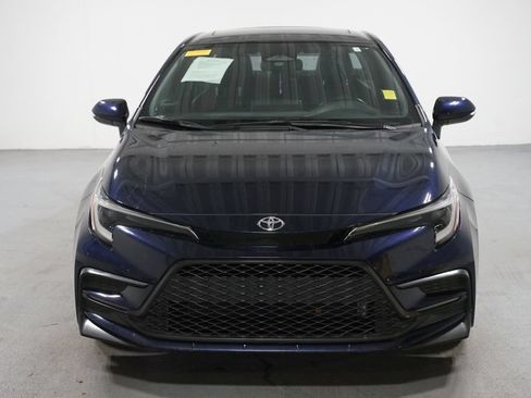 Used 2024 Toyota Corolla XSE FWD image 2