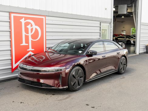 Used 2023 Lucid Air Touring AWD/4WD image 39