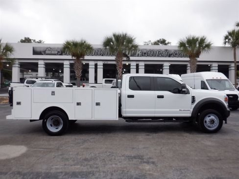 Used 2022 Ford F550 4x4 Crew Cab Super Duty w/ Power Equipment Group image 1