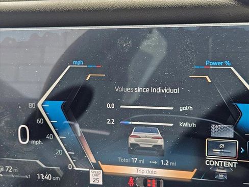 Used 2026 BMW 750e xDrive w/ Premium Package image 10