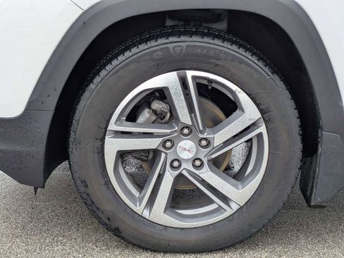 Used 2019 GMC Terrain SLT w/ Preferred Package image 13