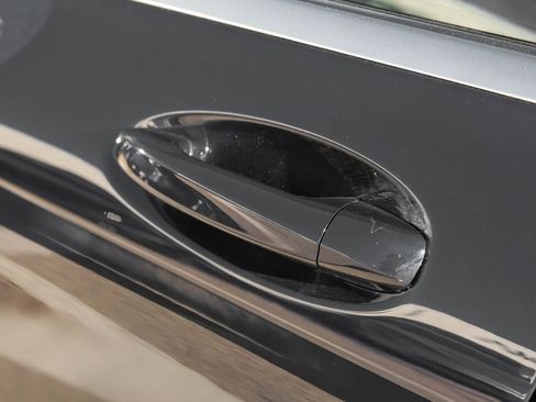 Used 2018 Mercedes-Benz C 300 Sedan image 46