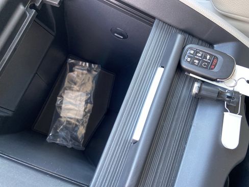 New 2026 Honda Odyssey EX-L image 38