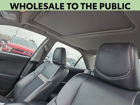 Used 2012 Toyota Camry SE image 16