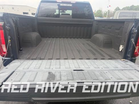 Used 2021 GMC Sierra 1500 SLT w/ SLT Premium Package image 16