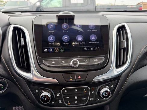 Used 2023 Chevrolet Equinox Premier FWD image 19