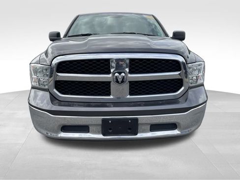 Used 2021 RAM 1500 Classic SLT image 7