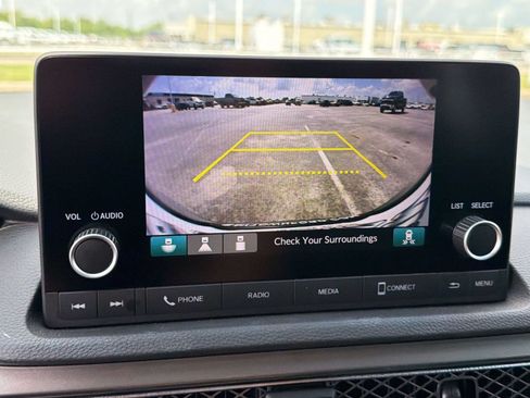 Used 2025 Acura Integra FWD image 19