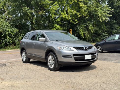 Used 2009 MAZDA CX-9 Touring w/ Moonroof & Bose Audio Pkg FWD image 9