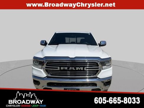 Used 2024 RAM 1500 Laramie AWD/4WD image 2