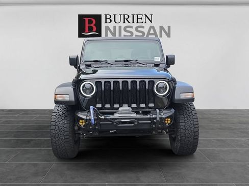 Used 2018 Jeep Wrangler Unlimited Sport S AWD/4WD image 8