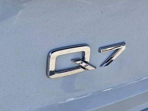 Used 2020 Audi Q7 3.0T Prestige w/ Prestige Package image 15