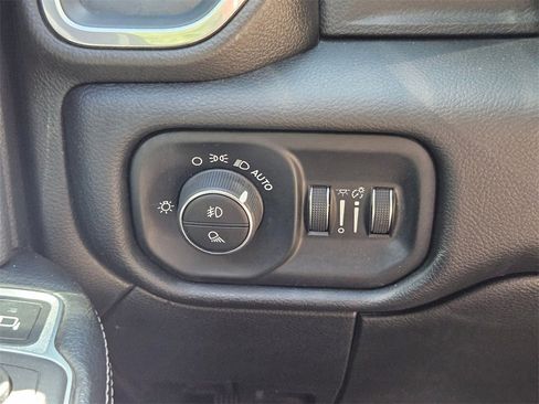 Certified 2022 RAM 3500 Laramie image 19