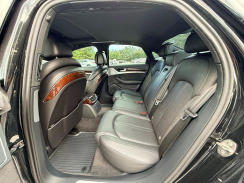 Used 2013 Audi A8 3.0T w/ Convenience Pkg AWD/4WD image 11