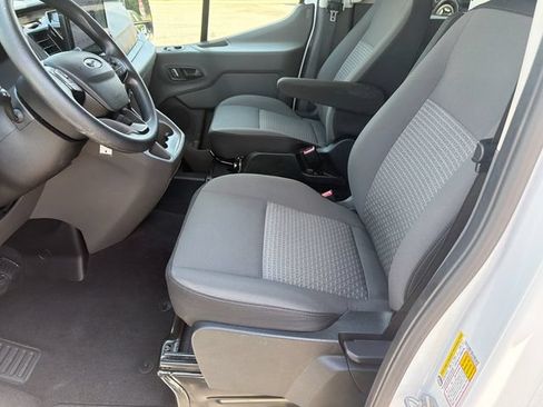 Used 2025 Ford Transit 350 XLT RWD image 9