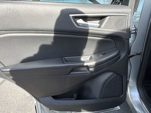 Used 2024 Ford Edge SEL image 14