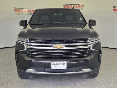 Used 2022 Chevrolet Tahoe LT w/ Luxury Package RWD image 2