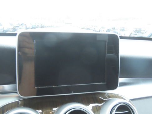 Used 2016 Mercedes-Benz GLC 300 image 31