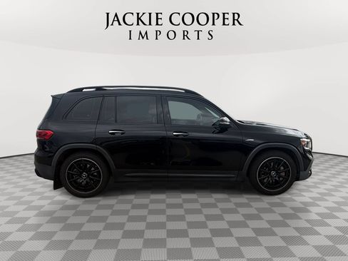 Used 2021 Mercedes-Benz GLB 35 AMG 4MATIC image 4