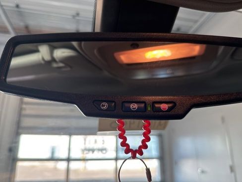 Certified 2021 GMC Canyon Denali image 22