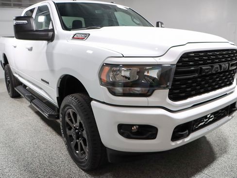 Used 2024 RAM 2500 Big Horn w/ Night Edition image 5