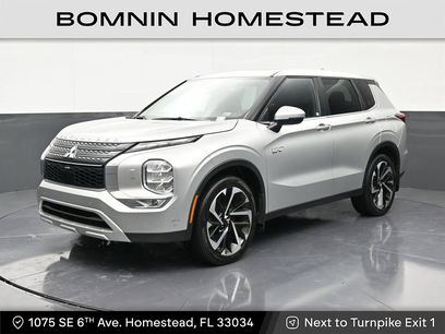 Used 2023 Mitsubishi Outlander 4WD Plug-In Hybrid