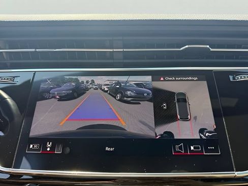 Used 2023 Audi Q7 3.0T Premium Plus w/ Premium Plus Package AWD/4WD image 27