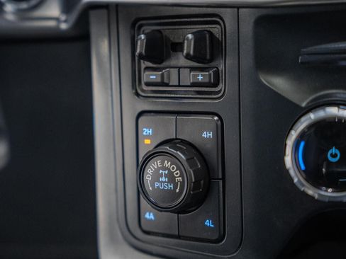 Used 2023 Ford F150 Lariat w/ Equipment Group 502A High image 33