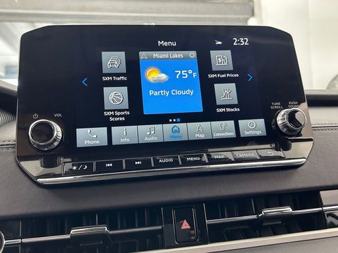 New 2025 Mitsubishi Outlander SEL image 24