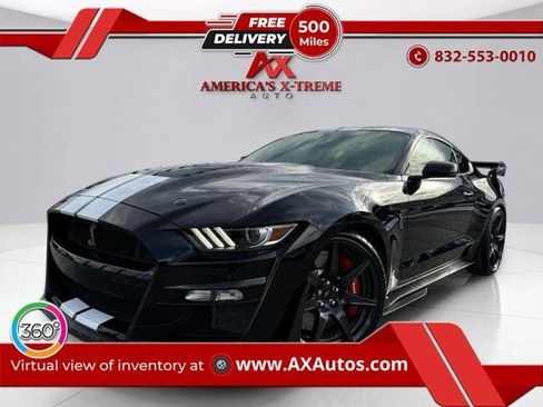 Used 2021 Ford Mustang Shelby GT500 w/ Carbon Fiber Track Pack RWD image 1
